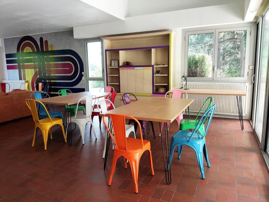 Gite Le 45 Tours Nueil-sous-les-Aubiers Extérieur photo